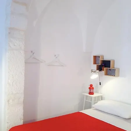 L'alcova Di Garibaldi 펜션 오스투니