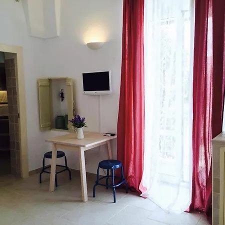 펜션 L'alcova Di Garibaldi 오스투니