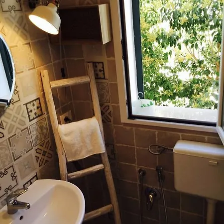 L'alcova Di Garibaldi * 오스투니