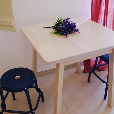 L'alcova Di Garibaldi 펜션 *