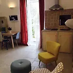 L'alcova Di Garibaldi בית נופש *