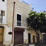 L'alcova Di Garibaldi בית נופש אוסטוני